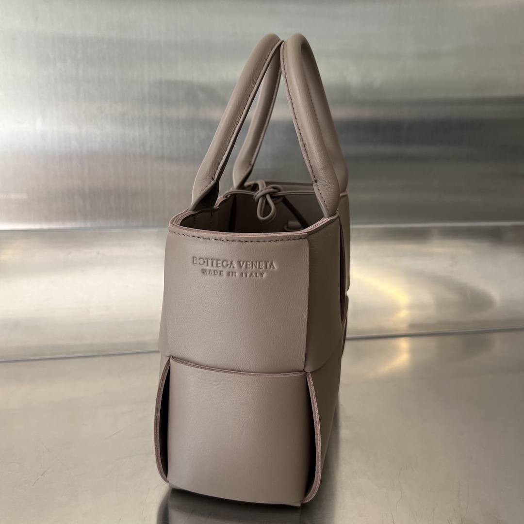 Mini Arco Intreccio Leather Tote Bag Etoupe